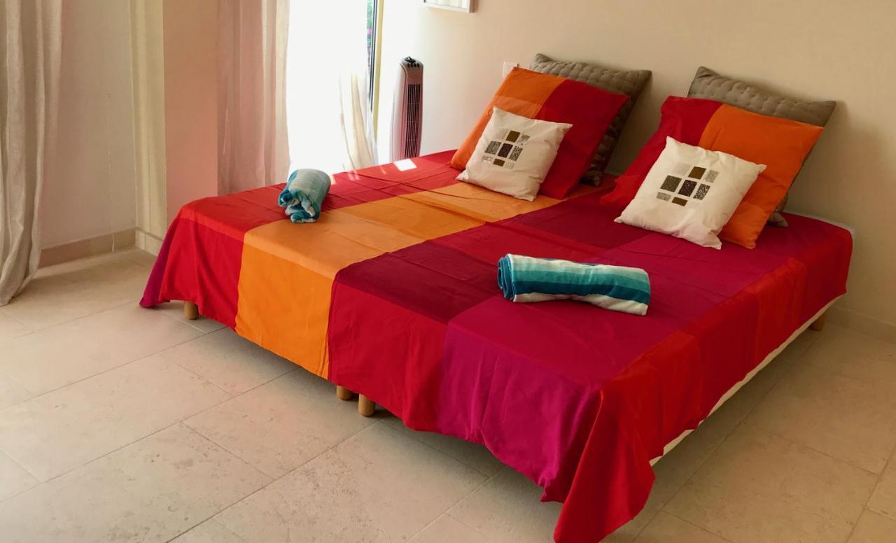Independent One Bedroom Apartment Antibes Ngoại thất bức ảnh